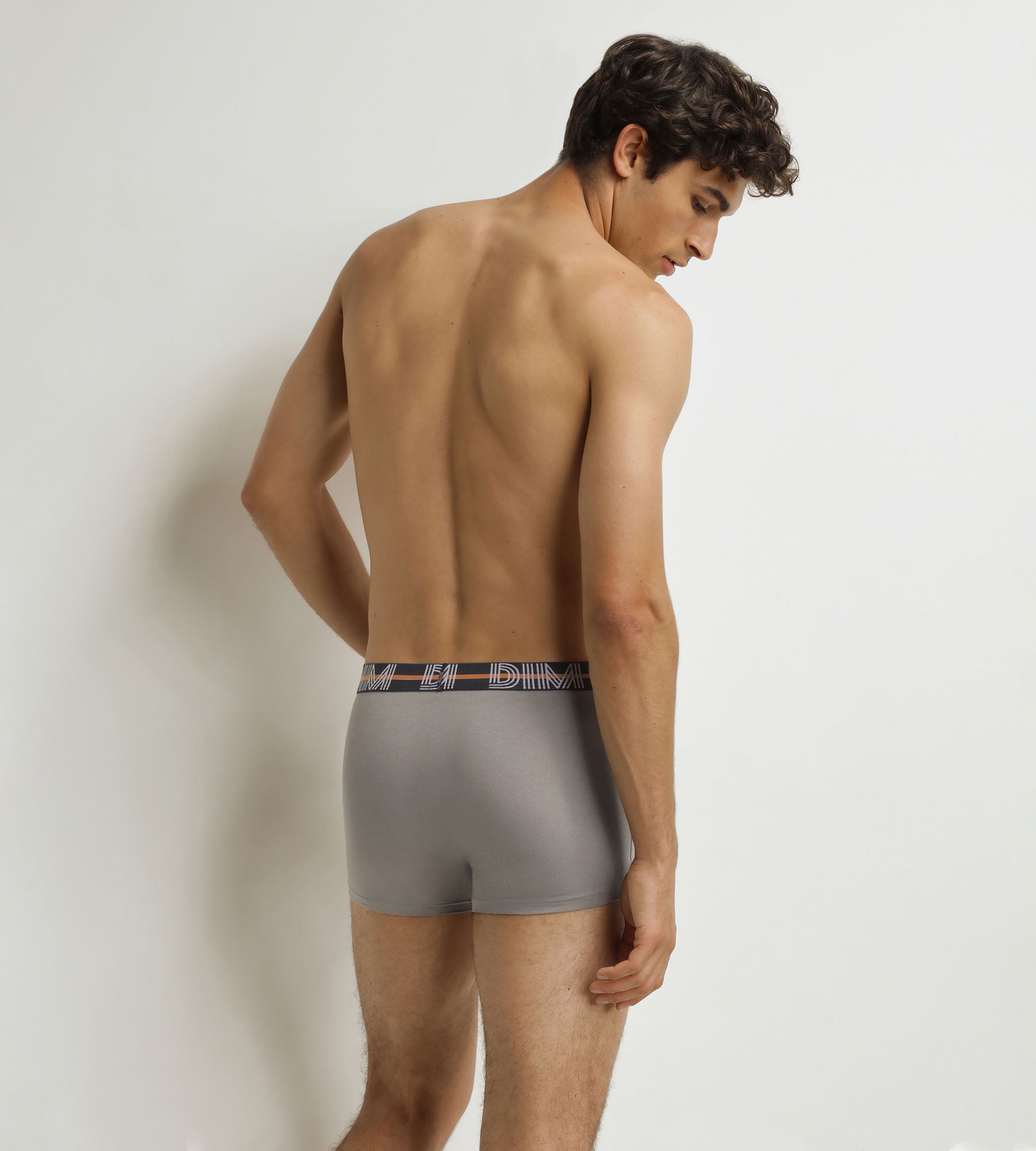 DIM Pacco da 3 boxer da uomo Powerful Viola Grigio