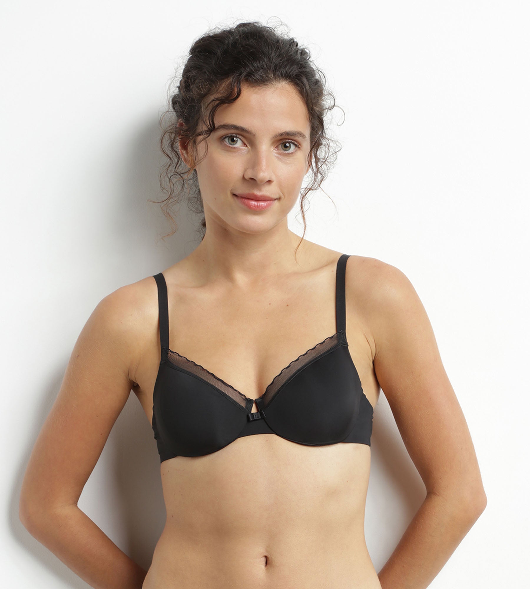 DIM Reggiseno push-on nero in microfibra e tulle Dim Daily Confort