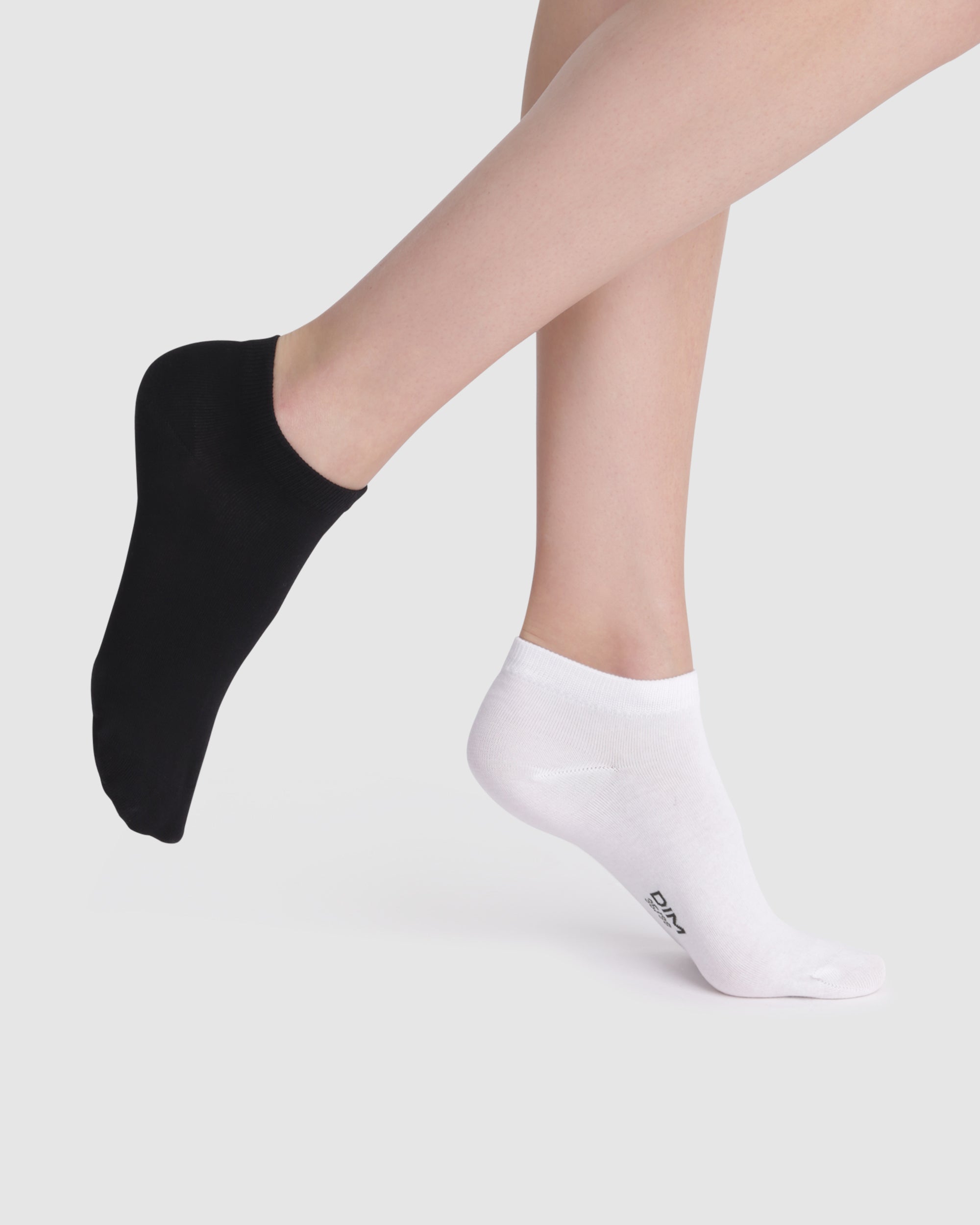 DIM Pacco da 2 calzini da donna in cotone bianco e nero