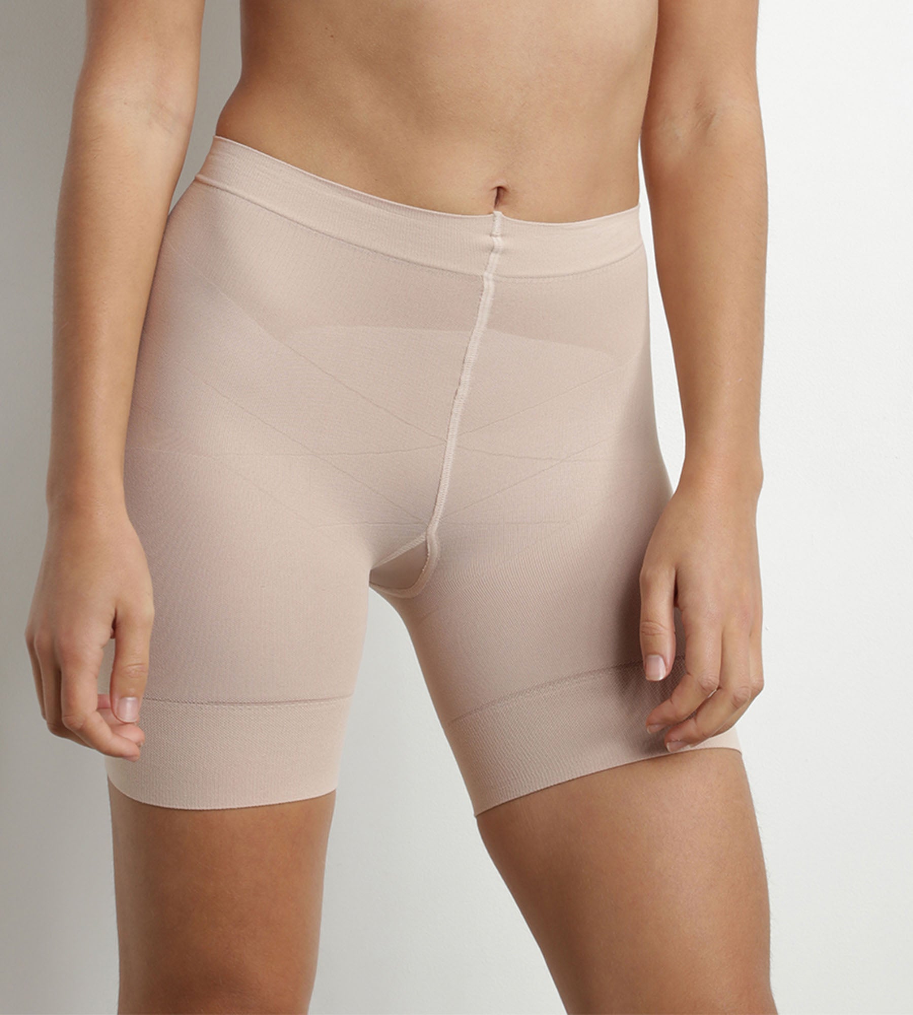 DIM Pantaloncini lunghi Action Slim donna New Skin