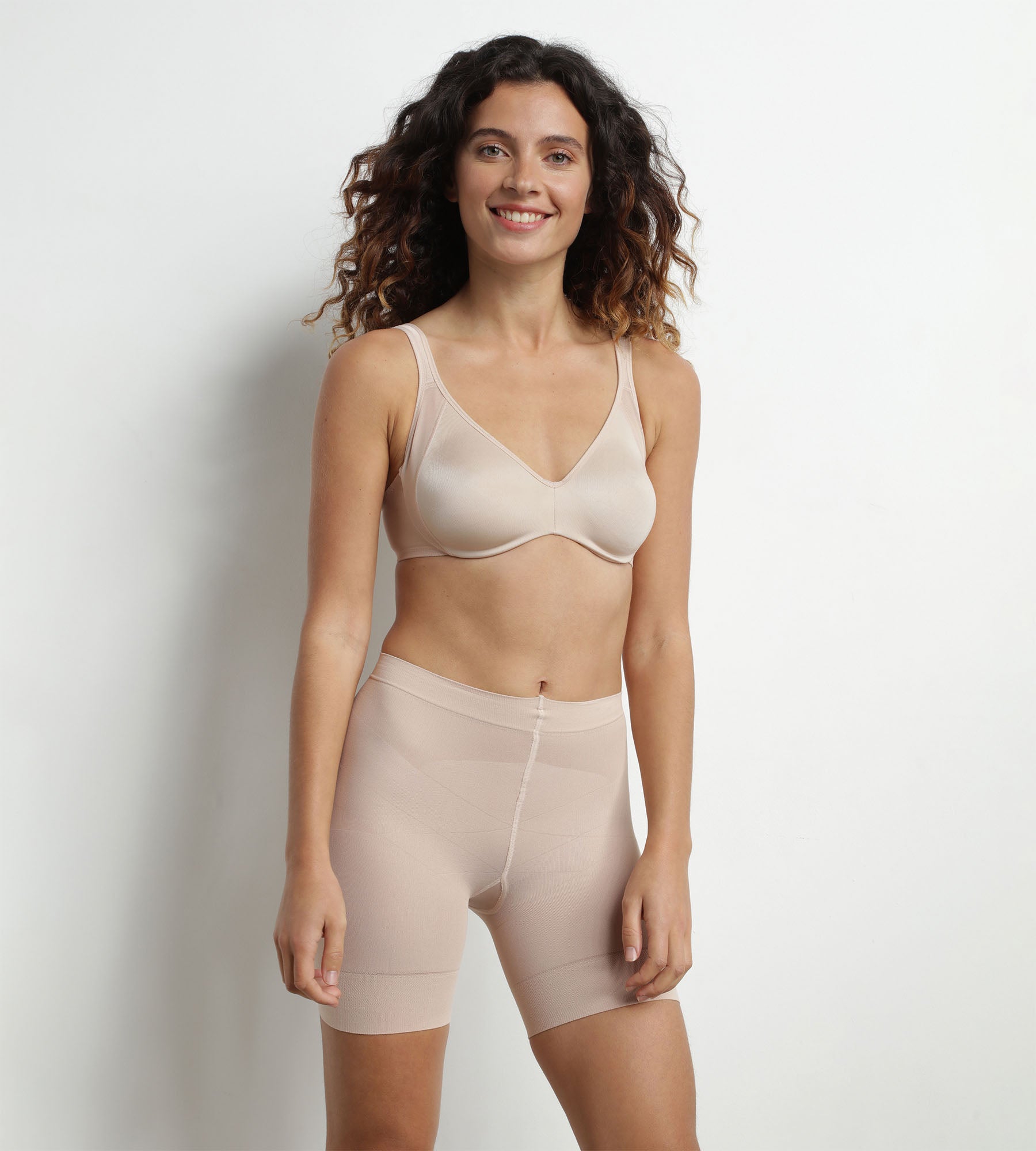 DIM Pantaloncini lunghi Action Slim donna New Skin