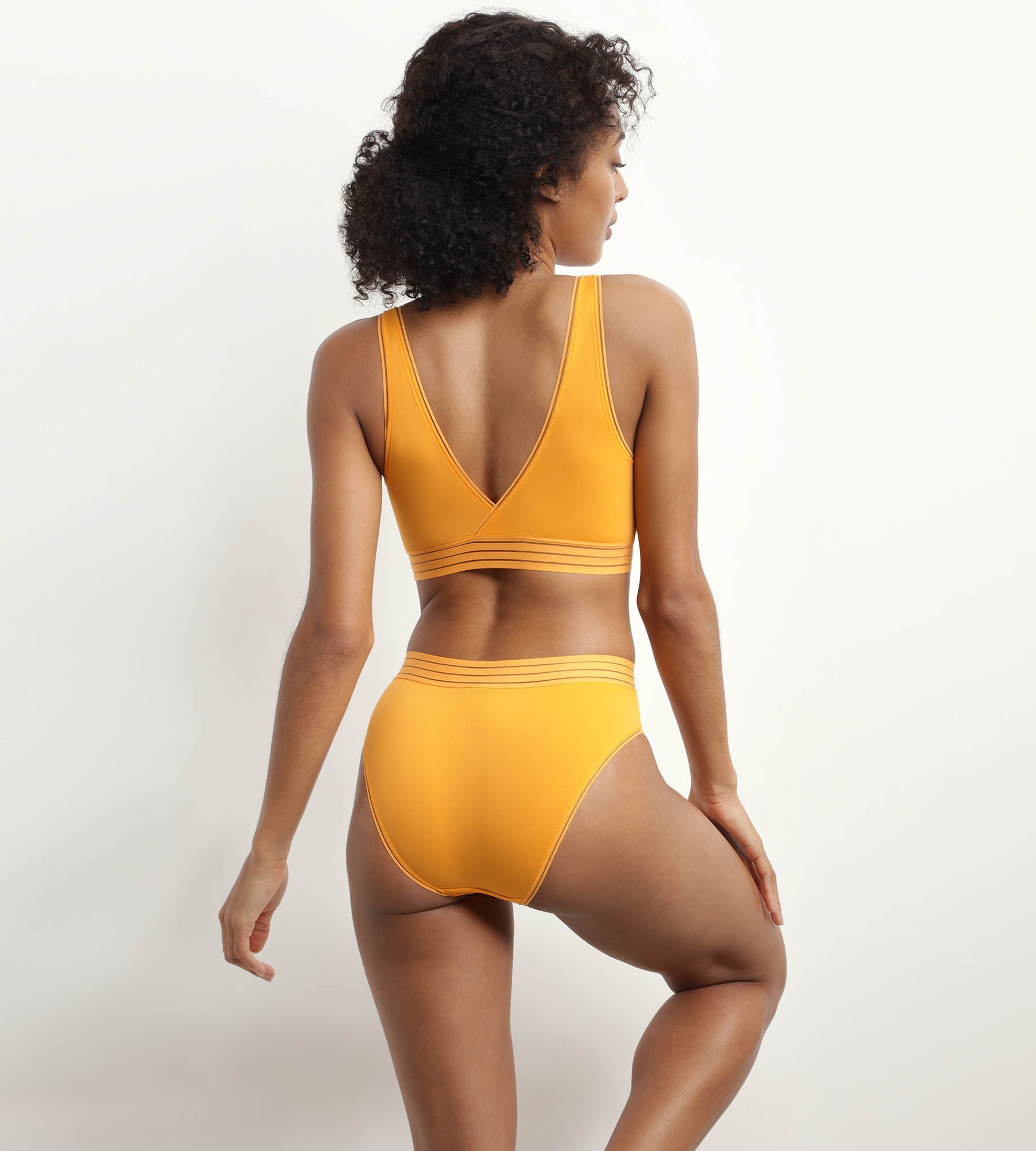 DIM Reggiseno a triangolo senza ferretto in microfibra gialla Oh My Dim's