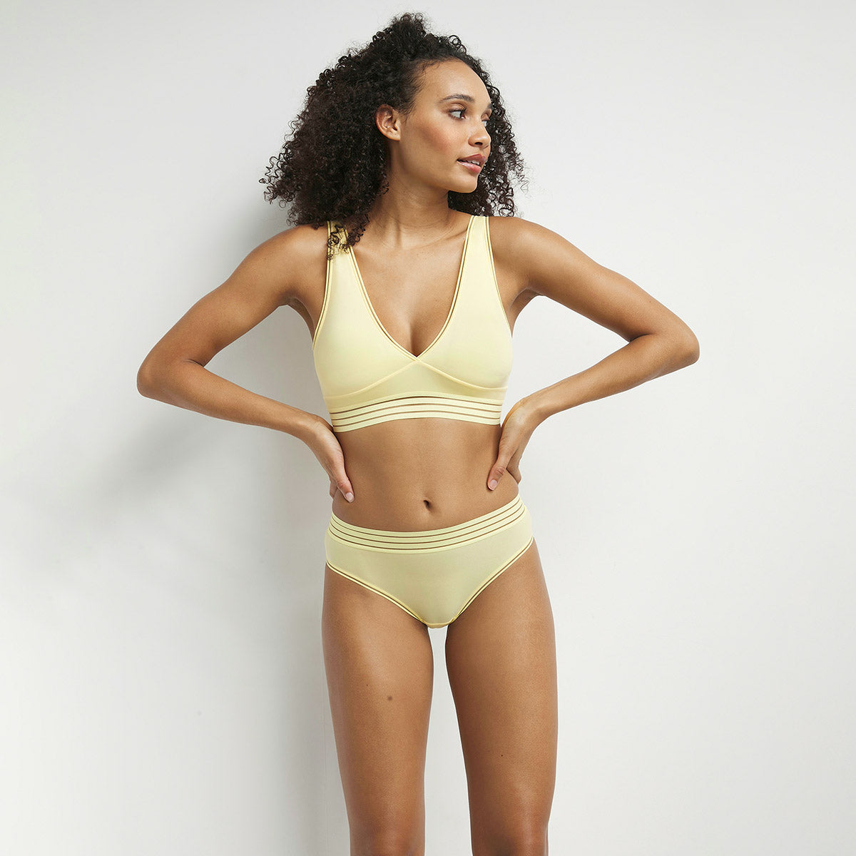 DIM Reggiseno a triangolo in microfibra giallo senza ferretto Oh My Dim's