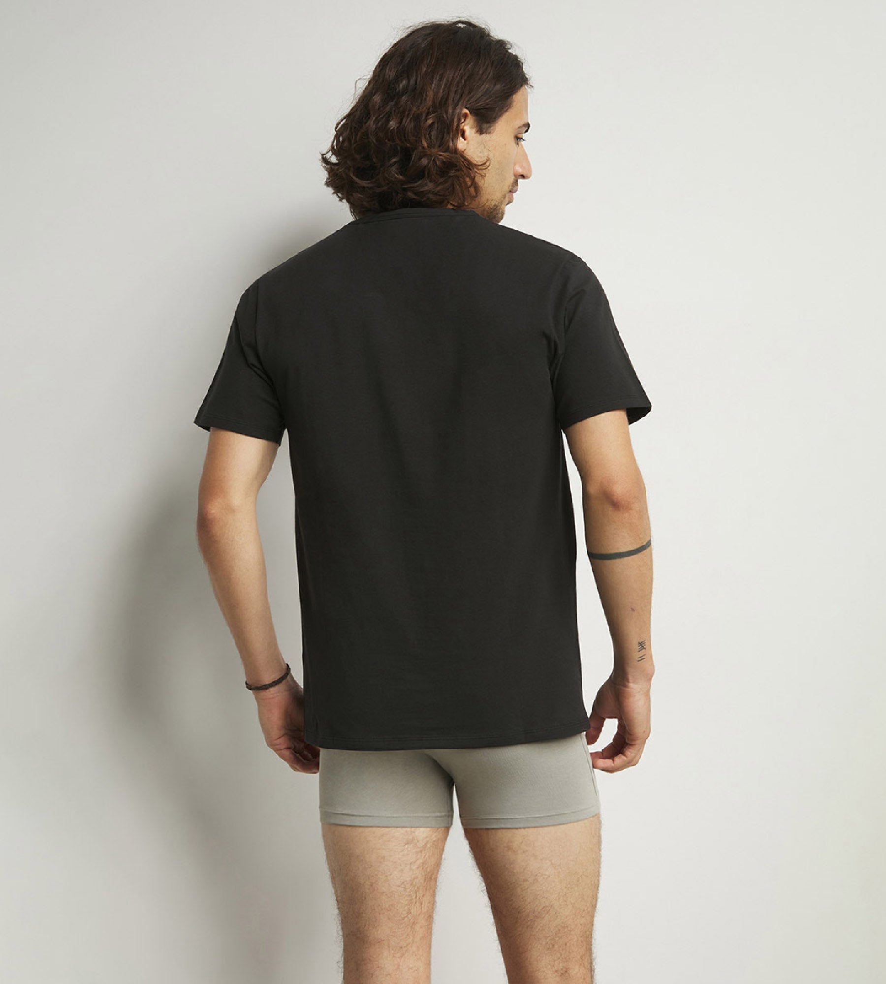 DIM Pacco da 2 magliette termoregolanti da uomo in cotone nero con scollo a V Regul Activ