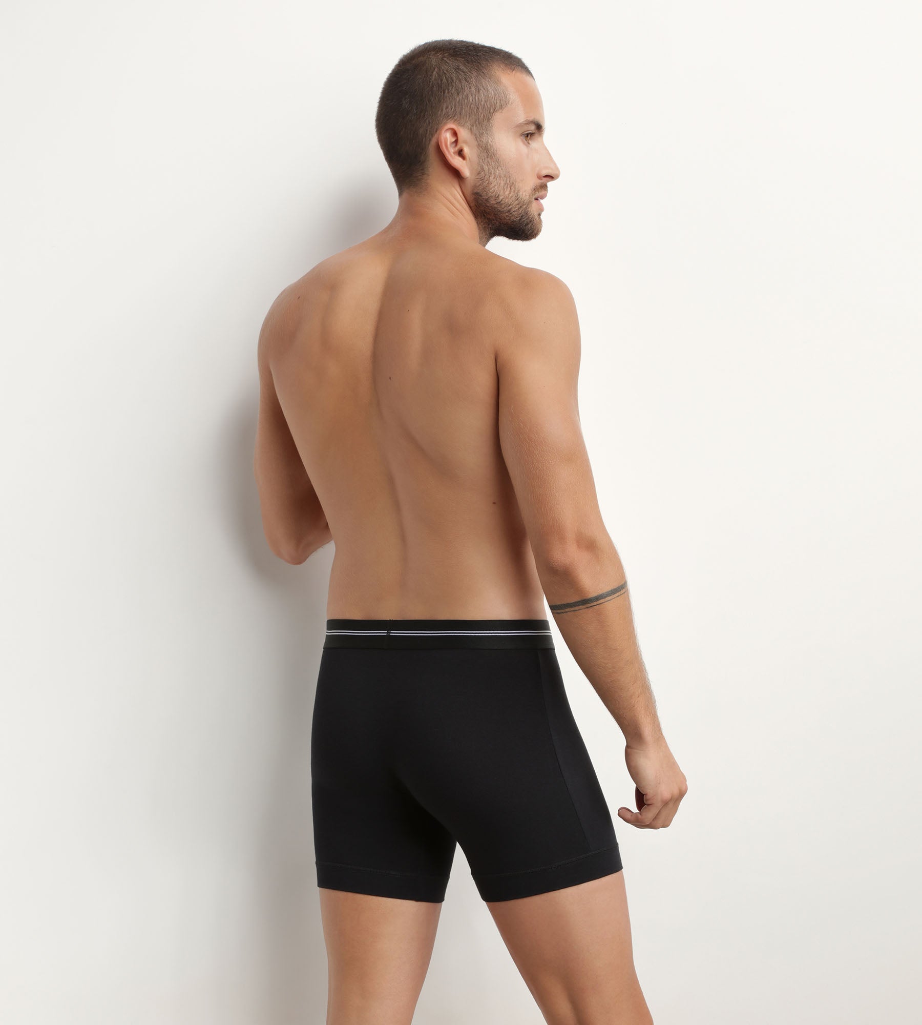 DIM Boxer uomo in cotone modal flatlock Nero DIM Icons Essentiel