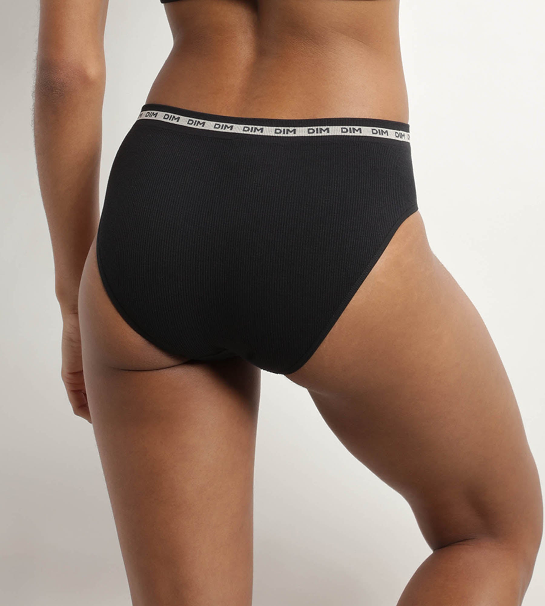 DIM Slip donna in poliammide modale senza cuciture Nero Dim Icons Seamless