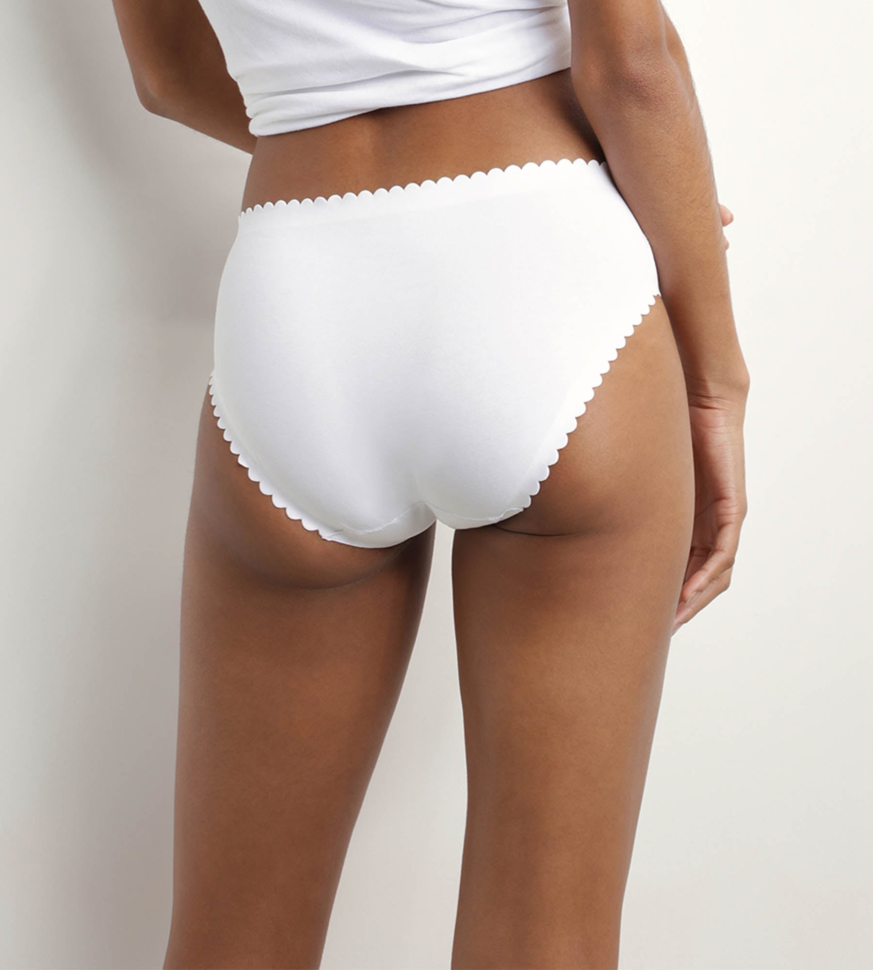 DIM Pacco da 2 slip Body Touch Easy in cotone elasticizzato bianco e grigio per donna