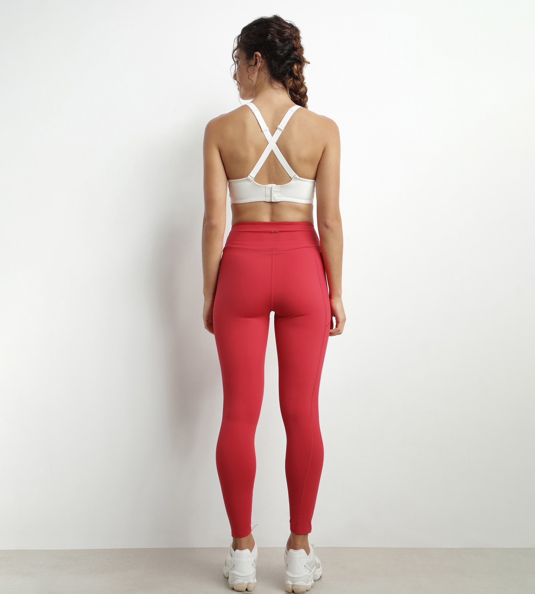 DIM Reggiseno sportivo in microfibra modellante DIM Move Ecru