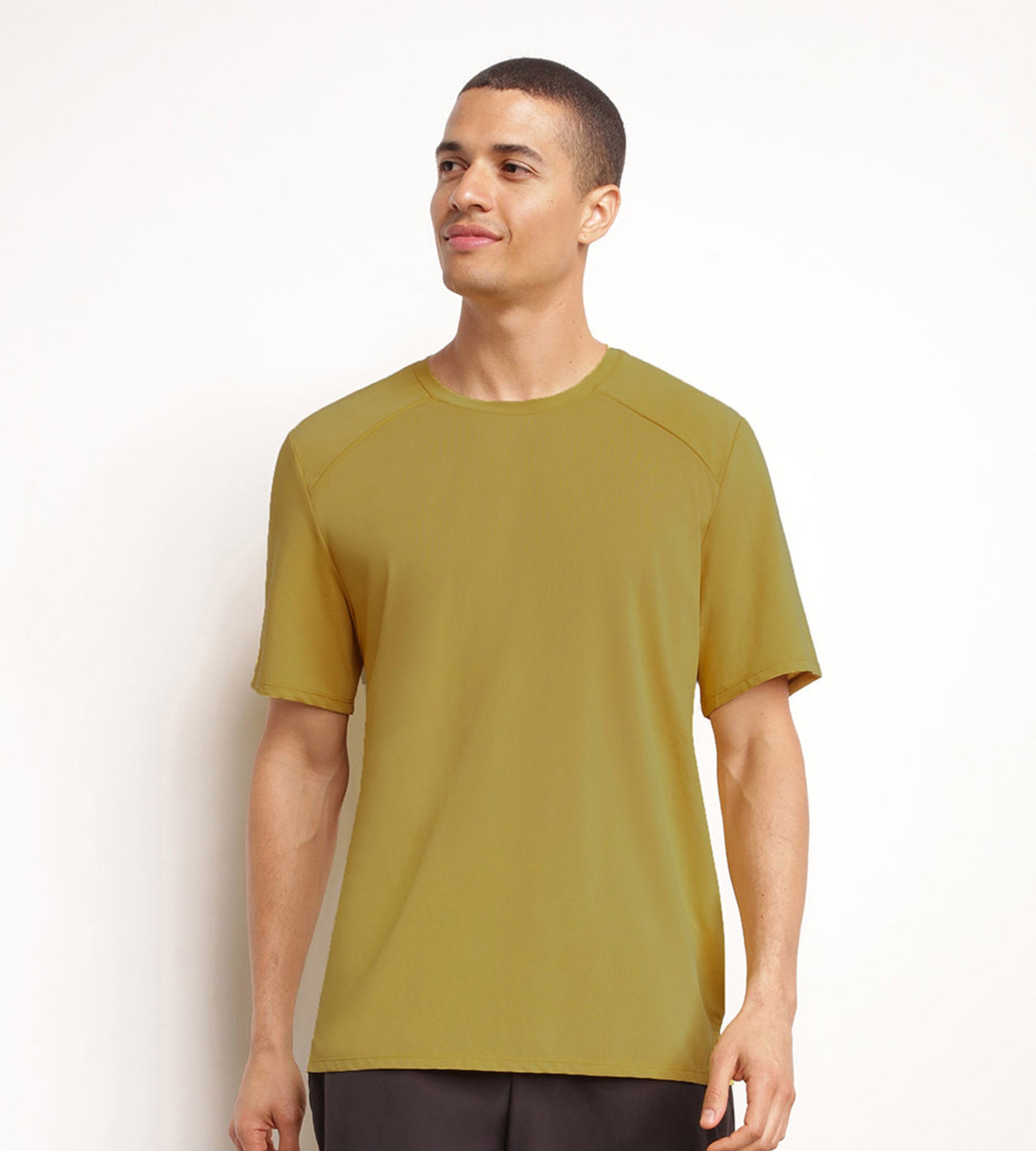 DIM T-shirt sportiva uomo in tessuto aerato Olive DIM Move