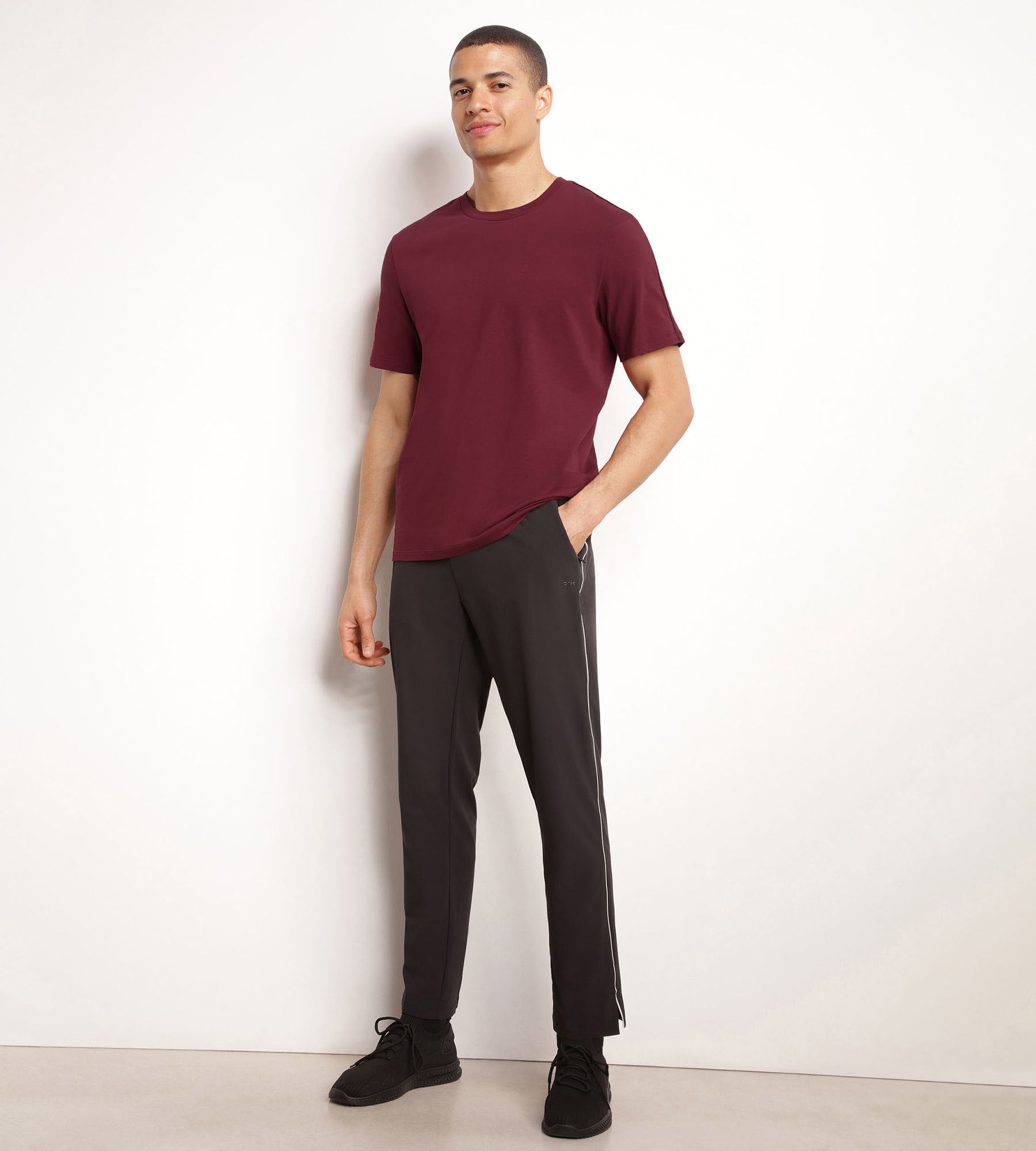 DIM Maglietta sportiva in jersey termoregolatore Uomo Bordeaux DIM Move