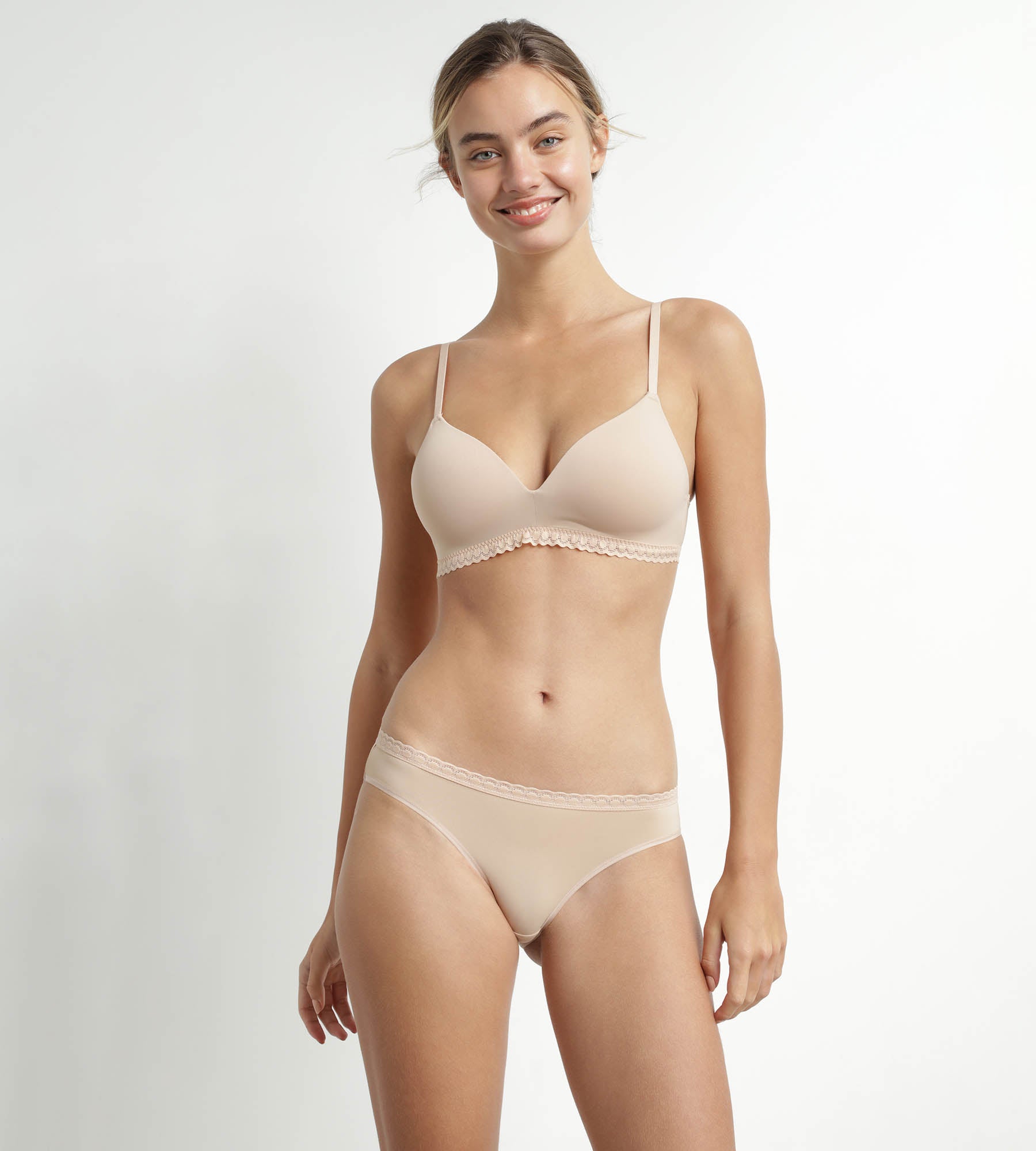 DIM Reggiseno a triangolo imbottito senza ferretto Daily Micro nude