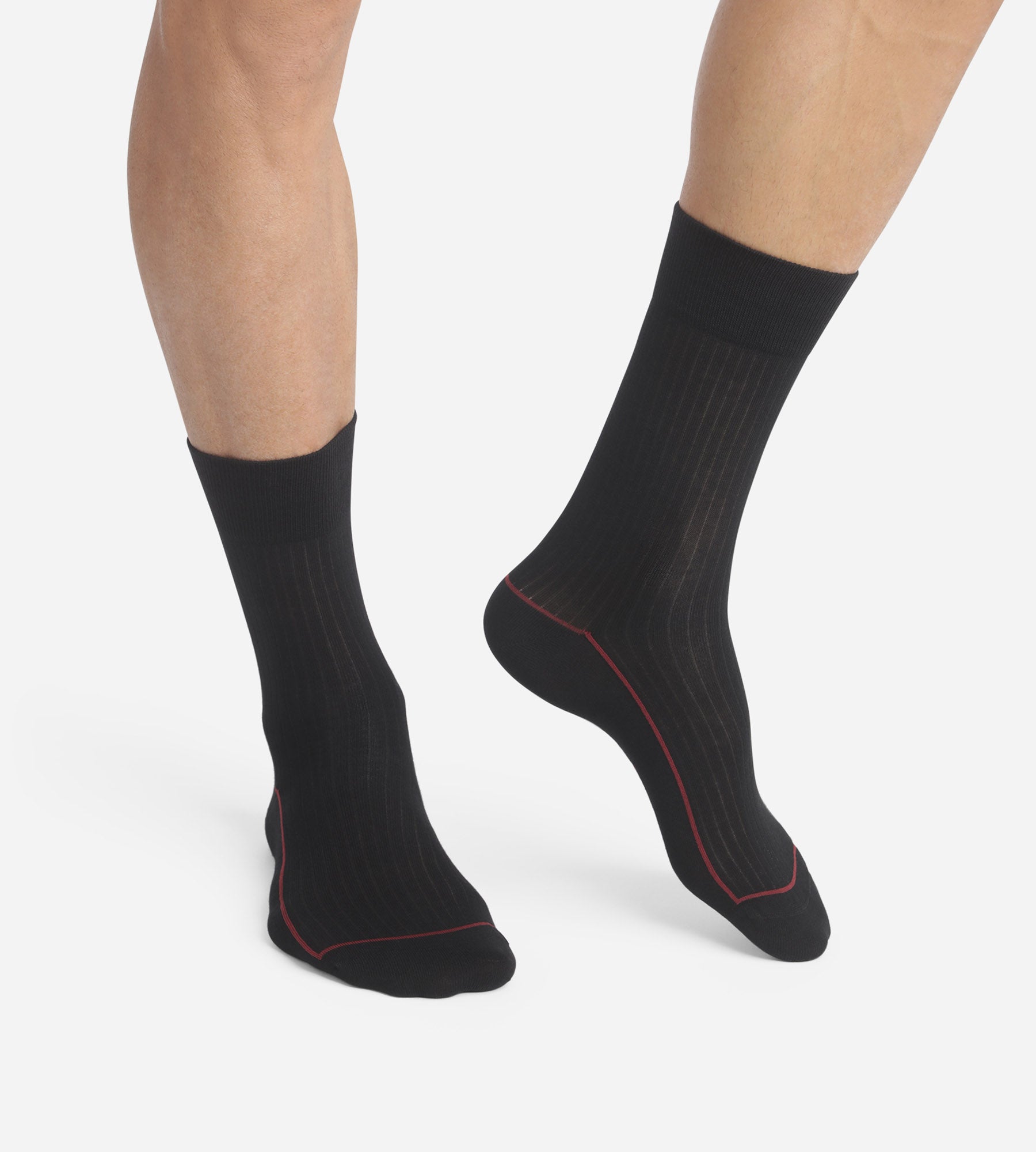 DIM Calze da uomo in cotone a coste Nero con profili colorati Mod di Dim