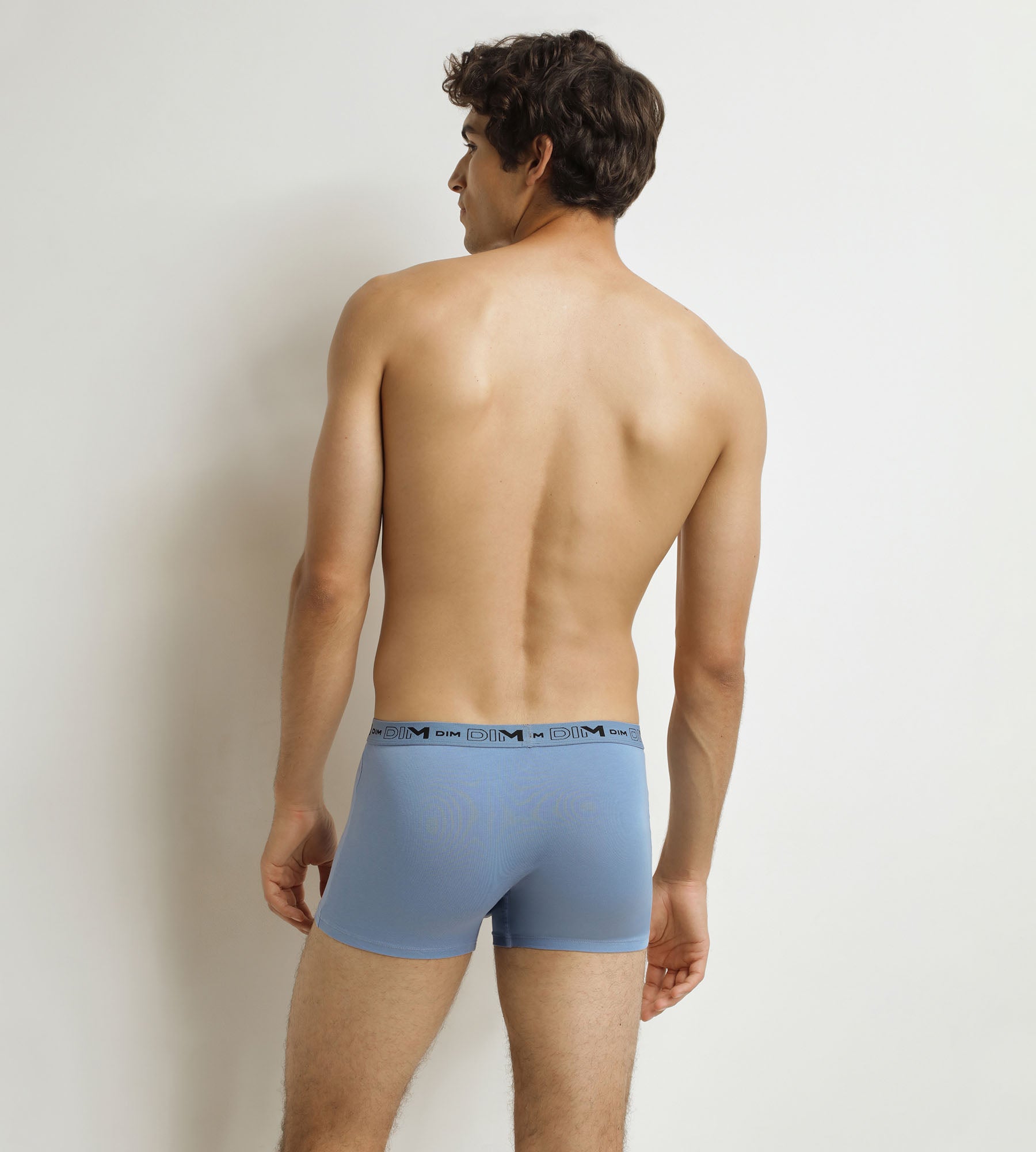 DIM Pacco da 3 boxer da uomo in cotone organico elasticizzato grigio blu nero.