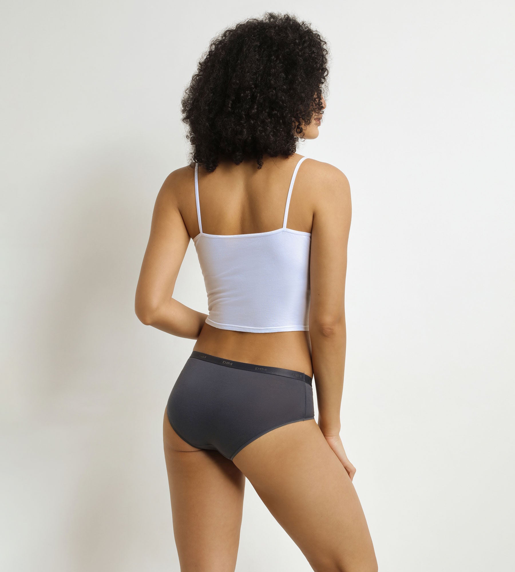 DIM Pacco da 3 boxer da donna Les Pockets Ecodim blu, viola e grigio.