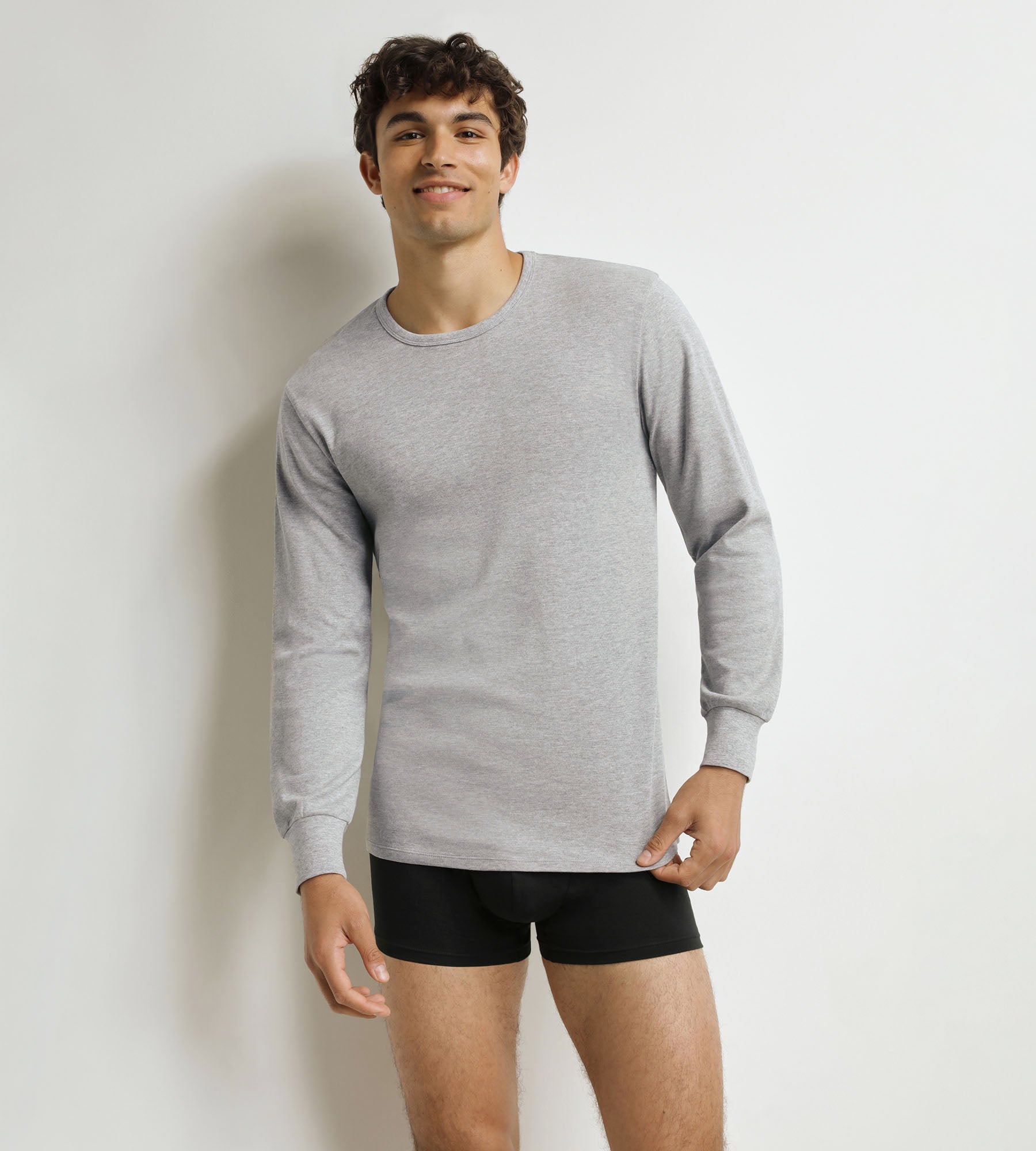 DIM T-shirt Dim termica da uomo in cotone grigio screziato.