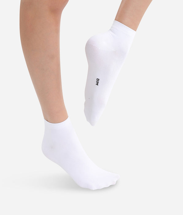 DIM Pacco da 2 calzini bianchi Second Skin da donna
