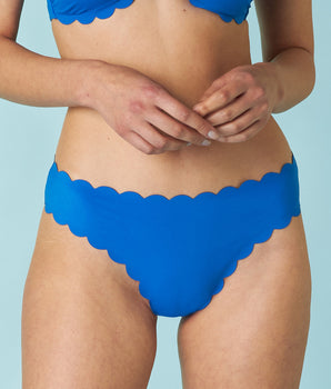 Brazilian brief Scallop in electric blue microfiber