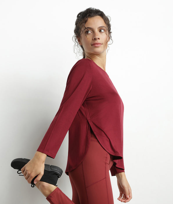 DIM Top sportivo donna con scollo a barca in viscosa bordeaux DIM Move