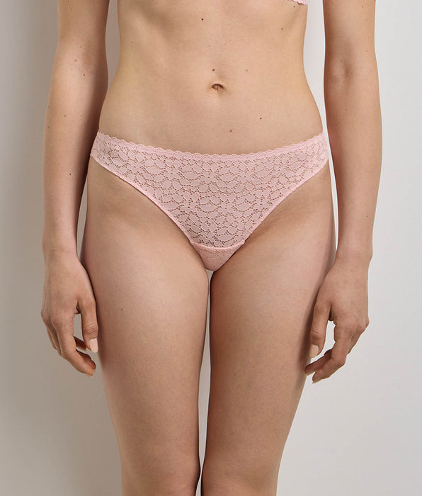 DIM Tanga rosa petalo Daily Dentelle