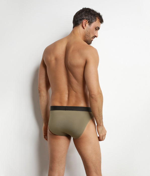 DIM Pacco da 3 slip da uomo in cotone Nero Kaki Rosso Puro Comfort